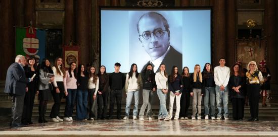 Una delle classi premiate nell'ambito del concorso nazionale "I giovani ricordano la Shoah"