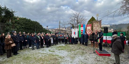 la commemorazione gruppo