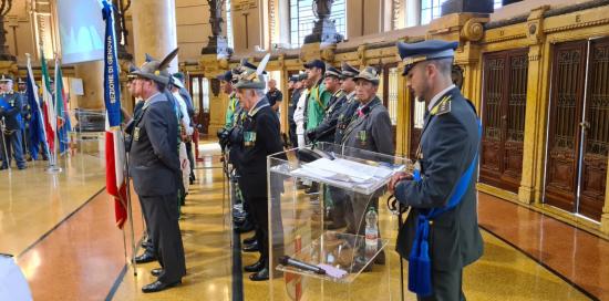 Particolare cerimonia Guardia di Finanza