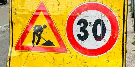 cartello lavori in corso