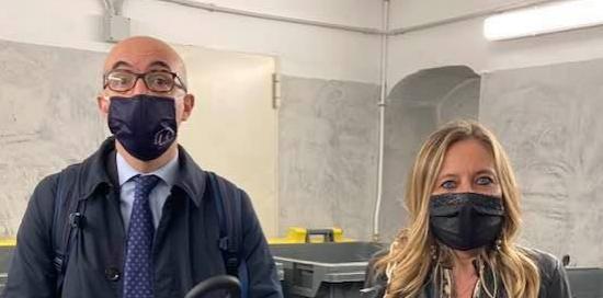 gli assessori dento l'ecopunto