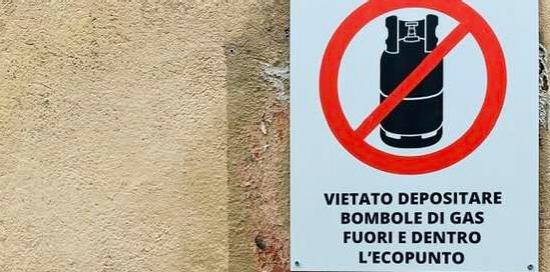 cartello no bombole