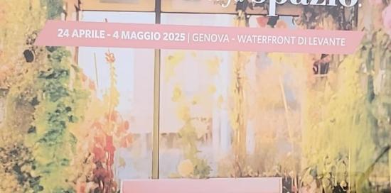 immagine di giardino con scritta "la natura si fa spazio"