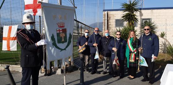 Assessore Paola Bordilli con rappresentanti della Banda di Pra