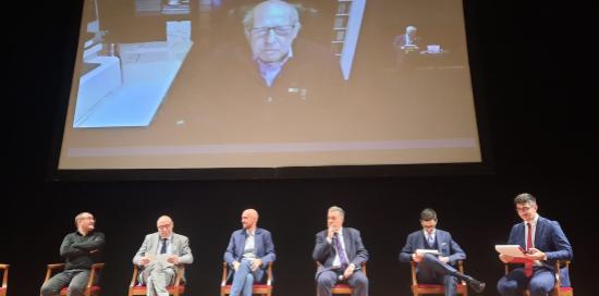 Sul palco Angelo Garavaglia Fragetta, consigliere regionale Roberto Centi, Aaron Pettinari e Nino Di Matteo 