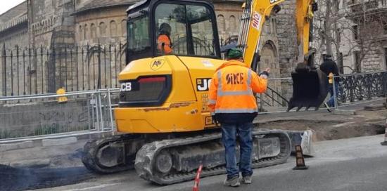 operai al lavoro