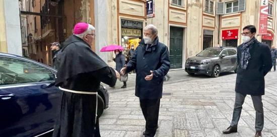 il sindaco accoglie Tasca in via Garibaldi