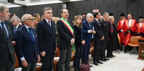 Le Autorità in prima fila: tra loro, con la fascia, il vicesindaco Terrile Le Autorità in prima fila: tra loro, con la fascia, il vicesindaco Terrile