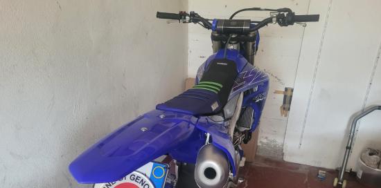 La moto con cui il motociclista aveva infranto varie norme del Codice della Strada in via Cantore La moto con cui il motociclista aveva infranto varie norme del Codice della Strada in via Cantore