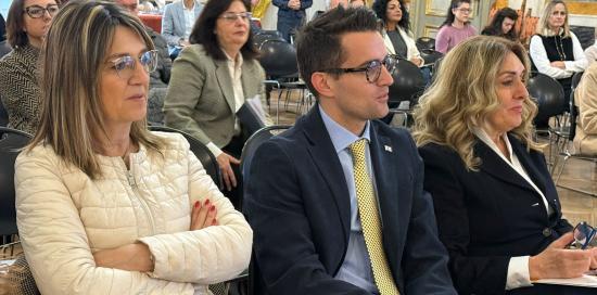 In prima fila, da sinistra, l'assessora Lodi, il consigliere comunale Nicholas Gandolfo e la consigliera regionale Lauro