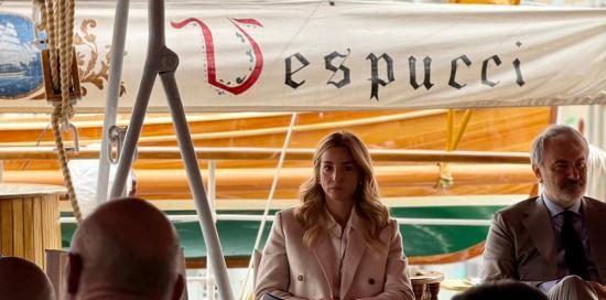 Una foto scattata a bordo della Amerigo Vespucci durante la presentazione dell'evento