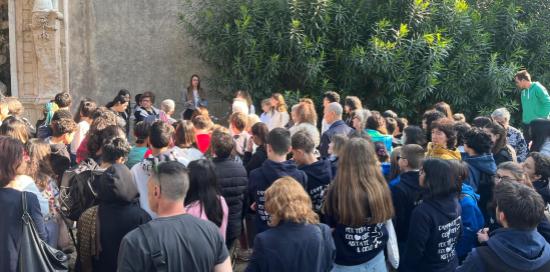Il ritrovo al parco di Villa Scassi per il percorso con scuole e associazioni del territorio