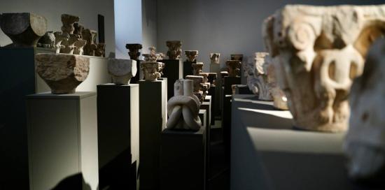 capitelli in esposizione