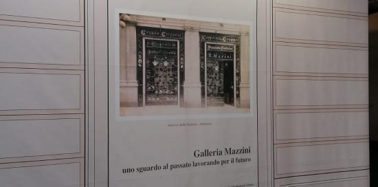 Galleria Mazzini una delle foto esposte