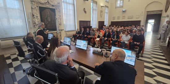 La sala Benvenuto durante la cerimonia La sala Benvenuto durante la cerimonia