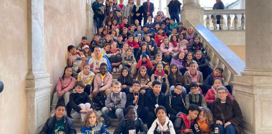 ragazzi in consiglio comunale