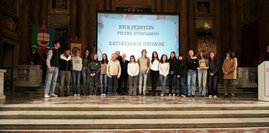 Menzione d'onore per la classe V F del Liceo classico statale Andrea D'Oria