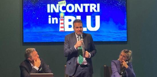 Assessore Maresca in conferenza Incontri in Blu