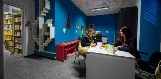 Un colloquio di orientamento professionale presso il nuovo centro StartTappe