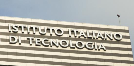 Una foto della parte superiore dell'edificio che ospita, a Morego, l'Istituto Italiano di Tecnologia