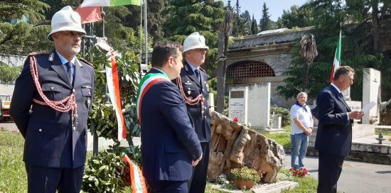 vigili in alta uniforme