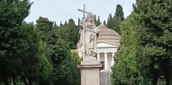 Cimitero monumentale di Staglieno-Viale della Fede Cimitero monumentale di Staglieno-Viale della Fede