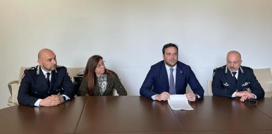 relatori conferenza stampa