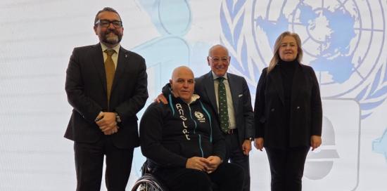 Consegna elogi ad agenti Polizia Locale-Ripamonti, Puppo, Balleari, Viscogliosi-01