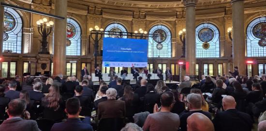 Convegno Futuro del Turismo in Liguria-Intervento Beghin a tavola rotonda e pubblico