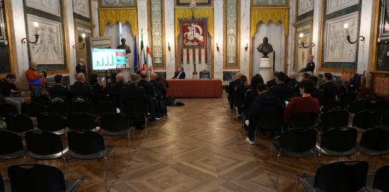 Foto panoramica del Salone di Rappresentanza durante la conferenza stampa