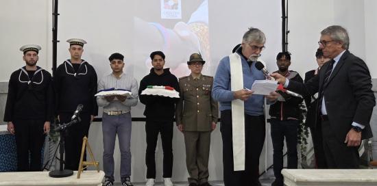 La benedizione delle bandiere istituzionali La benedizione delle bandiere istituzionali