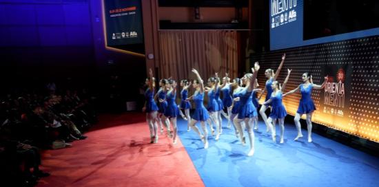 Festival Orientamenti-Spettacolo di danza Istituto Gobetti Festival Orientamenti-Spettacolo di danza Istituto Gobetti