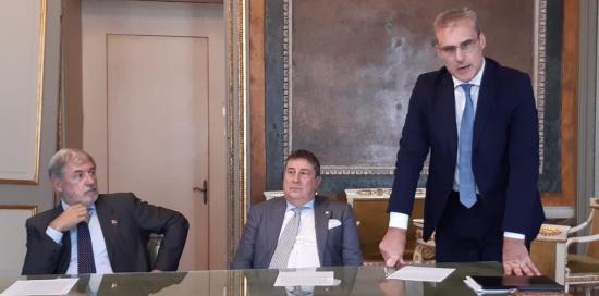 Firma accordo Comune di Genova e Banca di Sviluppo Consiglio d'Europa-Bucci, Monticelli, Piciocchi
