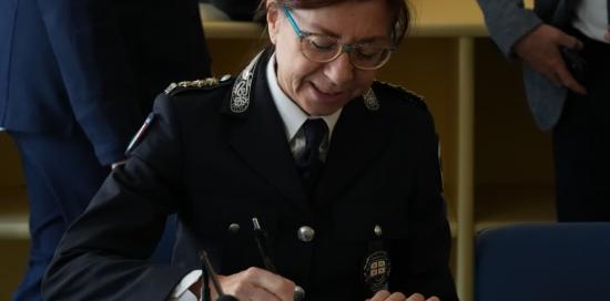 Firma accordo sicurezza stradale-Firma Bellenzier Firma accordo sicurezza stradale-Firma Bellenzier
