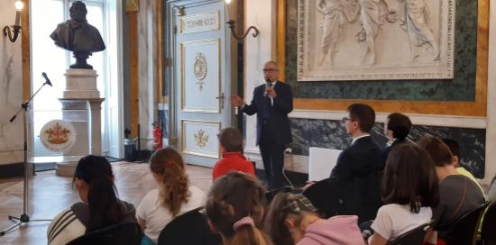 Il Garante per l’Infanzia del Comune ha incontrato alunni della scuola Giano Grillo Il Garante per l’Infanzia del Comune ha incontrato alunni della scuola Giano Grillo