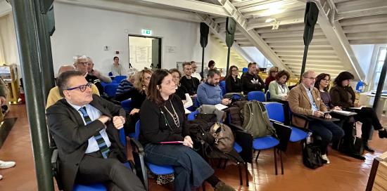 La sala Piccardo di Anci Liguria durante la prima lezione