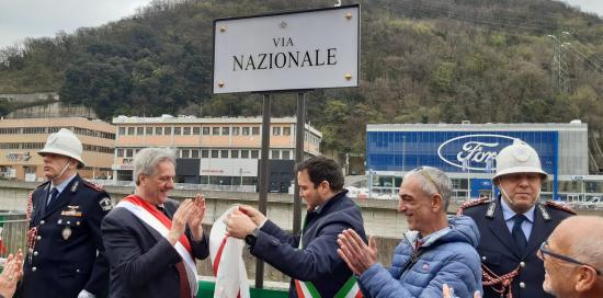 Scopertura targa 