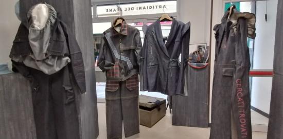 genova jeans