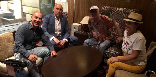 foto di gruppo in interno