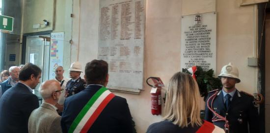 L'omaggio agli operai genovesi deportati