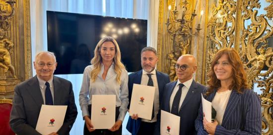 La presentazione dell'anniversario di Euroflora alla Sala Dorata