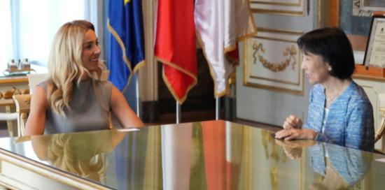 La sindaca Salis ha ricevuto l’ambasciatrice del Giappone Hikariko Ono La sindaca Salis ha ricevuto l’ambasciatrice del Giappone Hikariko Ono