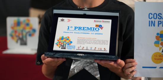  La targa con il 1° premio