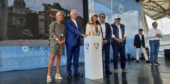 Sul palco dell'Ocean Live Park Evelina Christillin, Andrea Abodi, Daniela Santanchè, Gian Paolo Montali, sindaco Marco Bucci