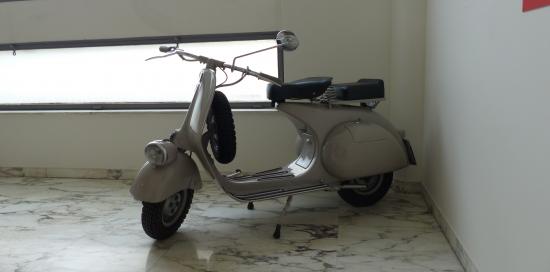 vespa antica foto interni
