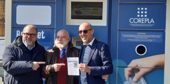 Presentazione Ecocompattatore Carignano-Raggi, Avvenente, Zane