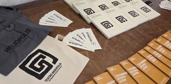 Presentazione Festival Testimonianze Ricerca Azioni-Gadget Presentazione Festival Testimonianze Ricerca Azioni-Gadget