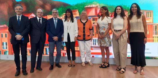 Presentazione premio letterario “Liguria terra di emozioni”-Foto di gruppo