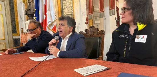 L'intervento dell'assessore Ferrante. Alla sua destra Criscuolo, direttore e segretario generale del Comune 