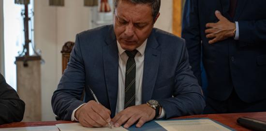 firma patto di amicizia genova santos